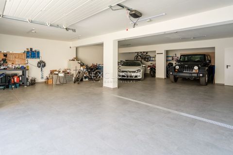 Villa i Lagoa, Faro, Lagoa - € 2.395.000 | Ref: EAV-3952 - foto 25