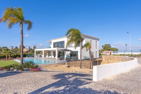 Villa i Lagoa, Faro, Lagoa - € 2.395.000 | Ref: EAV-3952 - foto 26