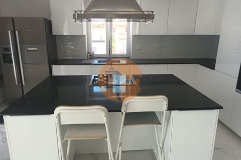 Villa a Portimao, Faro, Portimao - € 1.100.000 | Ref: SU-CS-MOR-87573 - foto 13