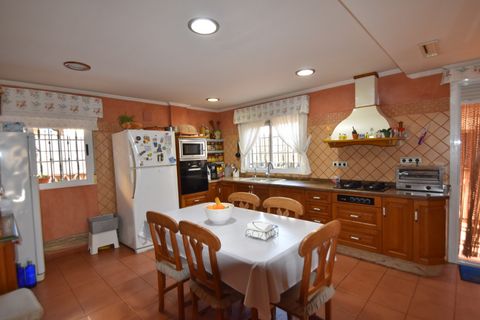 Villa i Almoradi, Alicante, Almoradi - € 495.000 | Ref: 200-3739 - foto 11