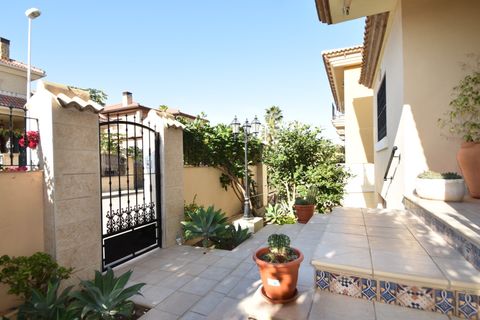 Villa i Almoradi, Alicante, Almoradi - € 495.000 | Ref: 200-3739 - foto 48