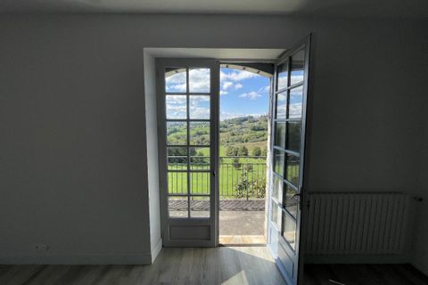 Villa a Yssandon, Correze, Yssandon - € 330.000 | Ref: 19001356513 - foto 2