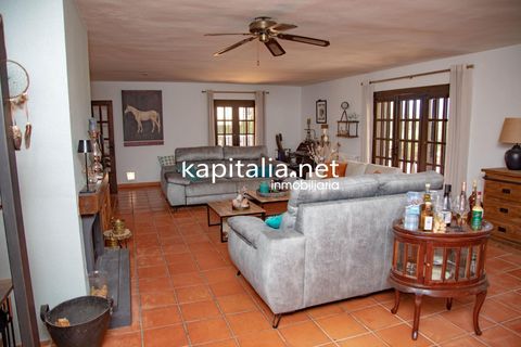 Villa i Ontinyent, Valencia, Ontinyent - € 689.000 | Ref: 09519 - foto 13