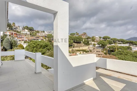 Villa a Alella, Barcelona, Alella - € 7.500/mes | Ref: 2709 - foto 32