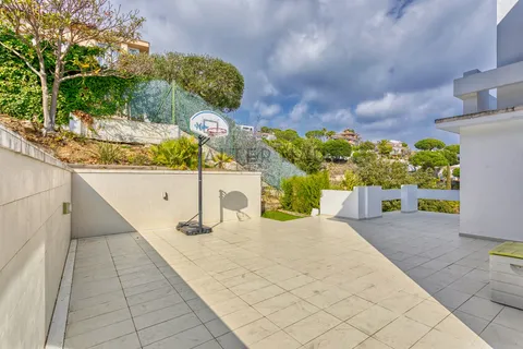 Villa a Alella, Barcelona, Alella - € 7.500/mes | Ref: 2709 - foto 34