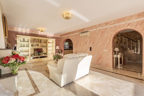Villa a Marbella, Malaga, Marbella - € 1.350.000 | Ref: PANR-15386 - foto 5