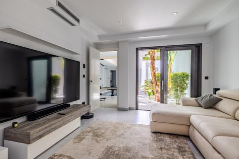 Villa a Cap Martin, Alicante, Cap Martin - € 2.350.000 | Ref: XAL_620 - foto 12
