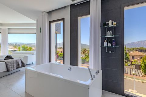 Villa a Cap Martin, Alicante, Cap Martin - € 2.350.000 | Ref: XAL_620 - foto 47