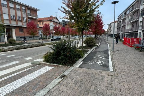 Erhvervsejendom i Alba, Cuneo, Alba - € 120.000 | Ref: LC1268 - foto 1