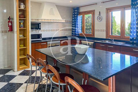 Villa a Llucmajor, Mallorca, Llucmajor - € 10.000/mes | Ref: APMS2410018 - foto 9