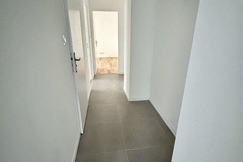 Lejlighed i Douai, Nord, Douai - € 217.000 | Ref: E3F62EBD064A46D1 - foto 8