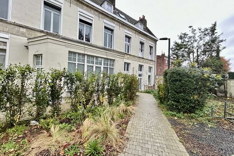 Lejlighed i Douai, Nord, Douai - € 217.000 | Ref: E3F62EBD064A46D1 - foto 9