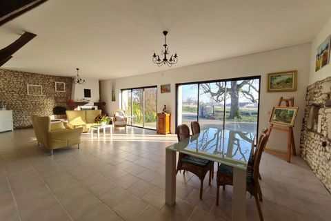 Villa a Jonzac, Charente-Maritime, Jonzac - € 498.750 | Ref: BVI68968 - foto 2