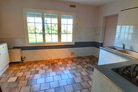 Villa a Mirambeau, Charente-Maritime, Mirambeau - € 154.440 | Ref: BVI77327 - foto 7