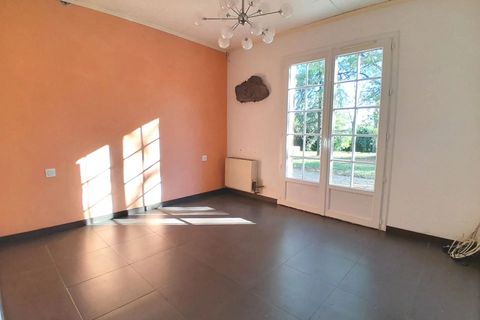 Villa a Mirambeau, Charente-Maritime, Mirambeau - € 154.440 | Ref: BVI77327 - foto 9
