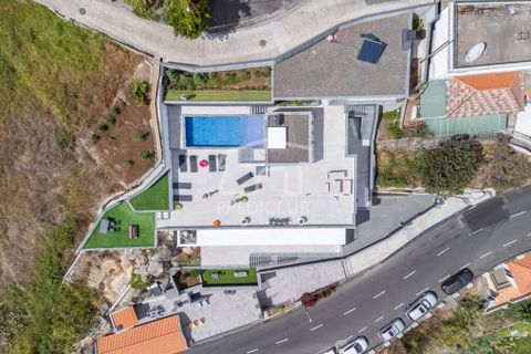 Villa a Ribeira Brava, Madeira, Ribeira Brava - € 1.750.000 | Ref: 11028-EPC - foto 2
