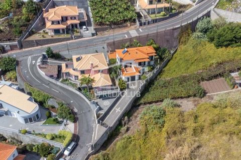 Villa a Camara de Lobos, Madeira, Camara de Lobos - € 750.000 | Ref: 11453-PFR - foto 3