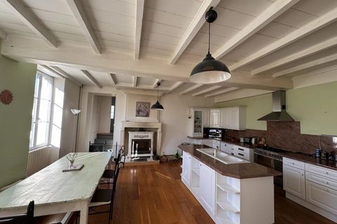 Villa a Sainte-Severe, Charente, Sainte-Severe - € 381.600 | Ref: BVI73726 - foto 5