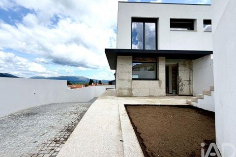 Rækkehus i Viana do Castelo, Viana do Castelo, Viana do Castelo - € 425.000 | Ref: 133940 - foto 1