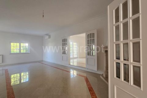 Villa i Seixal, Setubal, Seixal - € 850.000 | Ref: 270250001 - foto 1