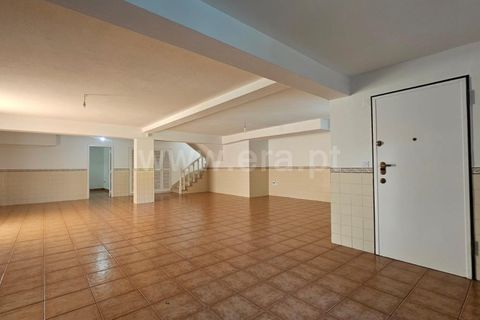 Villa i Seixal, Setubal, Seixal - € 850.000 | Ref: 270250001 - foto 22