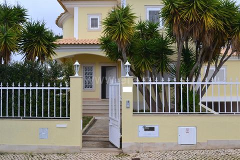 Villa i Seixal, Setubal, Seixal - € 850.000 | Ref: 270250001 - foto 32