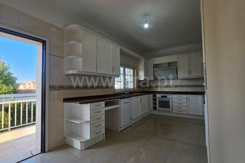 Villa i Seixal, Setubal, Seixal - € 850.000 | Ref: 270250001 - foto 39