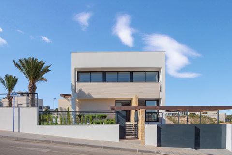 Villa em Cabo Roig, Alicante, Cabo Roig - € 1.060.000 | Ref: 77-39-115-10-115/63626 - foto 6