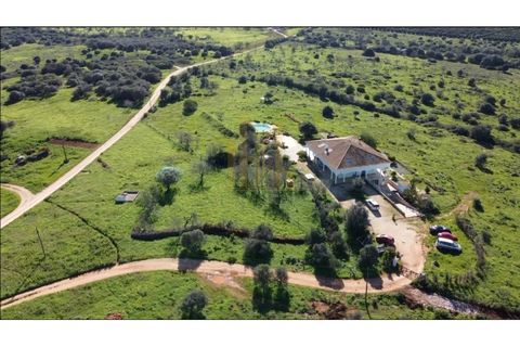 Villa a Bensafrim, Faro, Bensafrim - € 886.000 | Ref: 8003 - foto 41