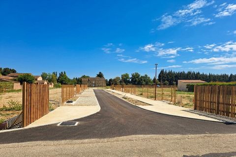 Terra a Jonquieres, Vaucluse, Jonquieres - € 88.000 | Ref: 061073-1_DOMAINE_DE - foto 3