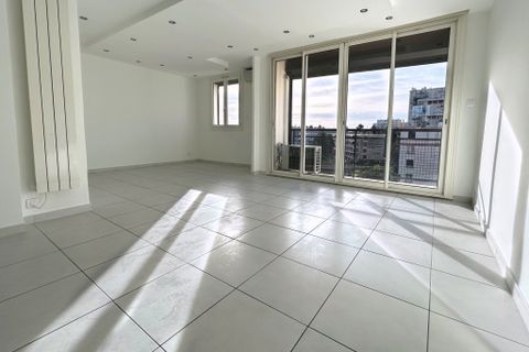 Lejlighed i Marseille, Bouches-du-Rhone, Marseille - € 95.000 | Ref: DV10000379 - foto 1