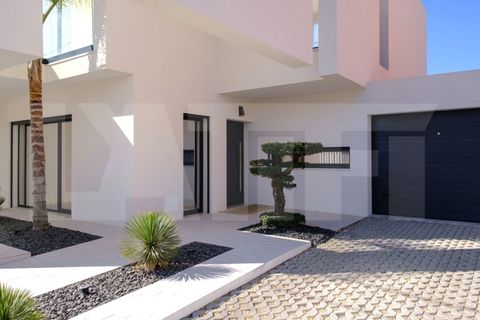 Villa a Almada, Setubal, Almada - € 1.000.000 | Ref: 313.000.002 - foto 5