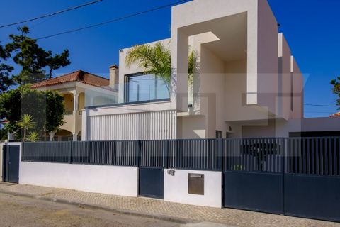 Villa a Almada, Setubal, Almada - € 1.000.000 | Ref: 313.000.002 - foto 40
