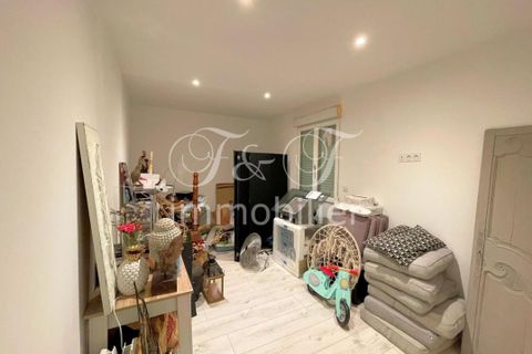 Villa a Villars, Vaucluse, Villars - € 450.000 | Ref: LUB-001237 - foto 14