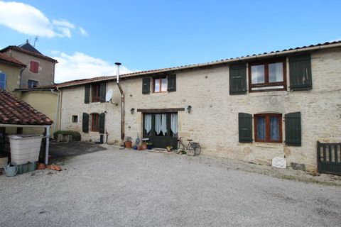 Villa a Beaulieu-sur-Sonnette, Charente, Beaulieu-sur-Sonnette - € 147.150 | Ref: BVI69153 - foto 2
