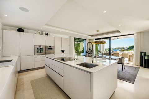 Villa i Marbella, Malaga, Marbella - € 4.750.000 | Ref: CP07218 - foto 3