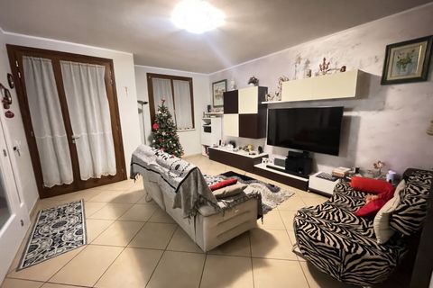 Villa a Suzzara, Mantua, Suzzara - € 295.000 | Ref: 2630 - foto 2