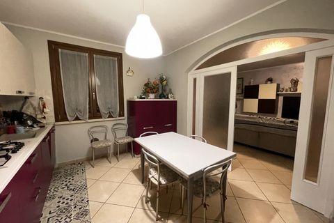 Villa a Suzzara, Mantua, Suzzara - € 295.000 | Ref: 2630 - foto 11