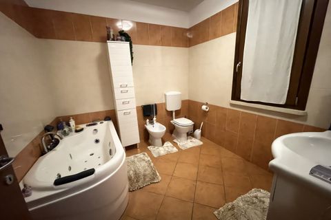 Villa a Suzzara, Mantua, Suzzara - € 295.000 | Ref: 2630 - foto 24