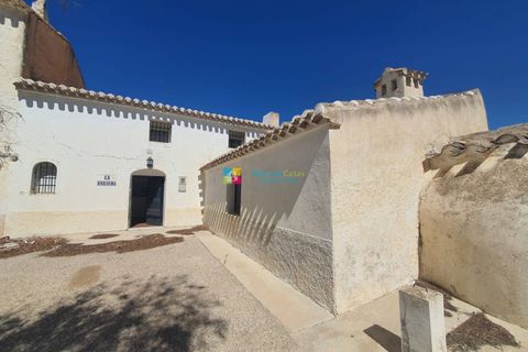 Landejendom i Velez-Blanco, Almeria, Velez-Blanco - € 180.000 | Ref: 2567 - foto 3