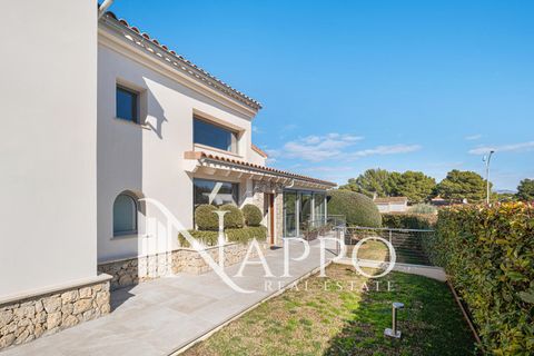 Villa i Santa Ponsa, Mallorca, Santa Ponsa - € 3.500.000 | Ref: 3407 - foto 2