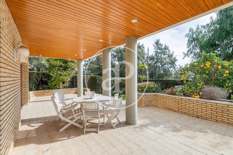 Villa i Esplugues De Llobregat, Barcelona, Esplugues De Llobregat - € 2.450.000 | Ref: VB2402081 - foto 1