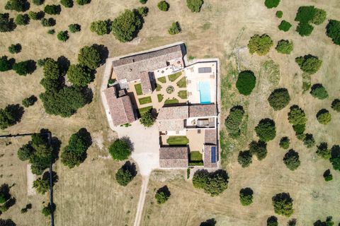 Villa a Goudargues, Gard, Goudargues - € 5.400.000 | Ref: HH-15651093 - foto 2