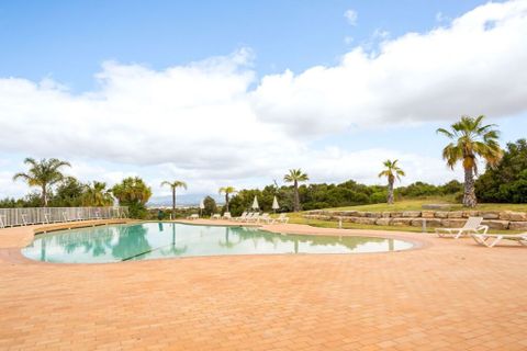 Lejlighed i Lagoa, Faro, Lagoa - € 180.000 | Ref: AV-PBI-GRRT01025 - foto 1