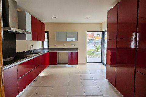 Villa a Silveira, Lisbon, Silveira - € 790.000 | Ref: SF-SAFTI:006136 - foto 9