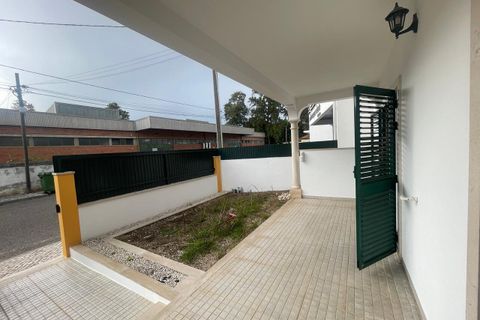 Villa a Entroncamento, Santarem, Entroncamento - € 450.000 | Ref: SF-SAFTI:008362 - foto 8