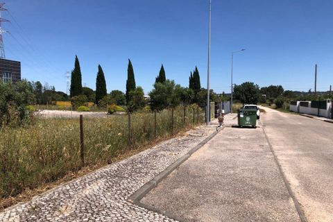 Helårsgrund i Entroncamento, Santarem, Entroncamento - € 130.000 | Ref: SF-SAFTI:005197 - foto 1