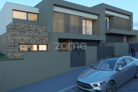 Villa a Maia, Porto, Maia - € 595.000 | Ref: ZMPT573077 - foto 2