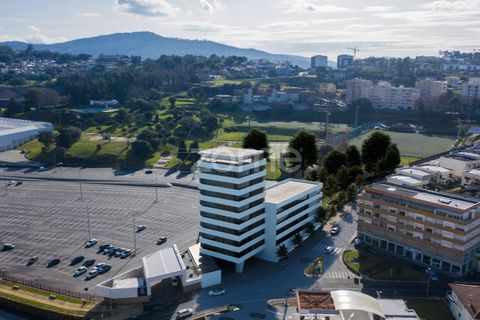 Helårsgrund i Braga, Braga, Braga - € 1.700.000 | Ref: ZMPT569071 - foto 3