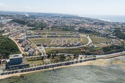 Helårsgrund i Canidelo, Porto, Canidelo - € 1.150.000 | Ref: ZMPT572881 - foto 12